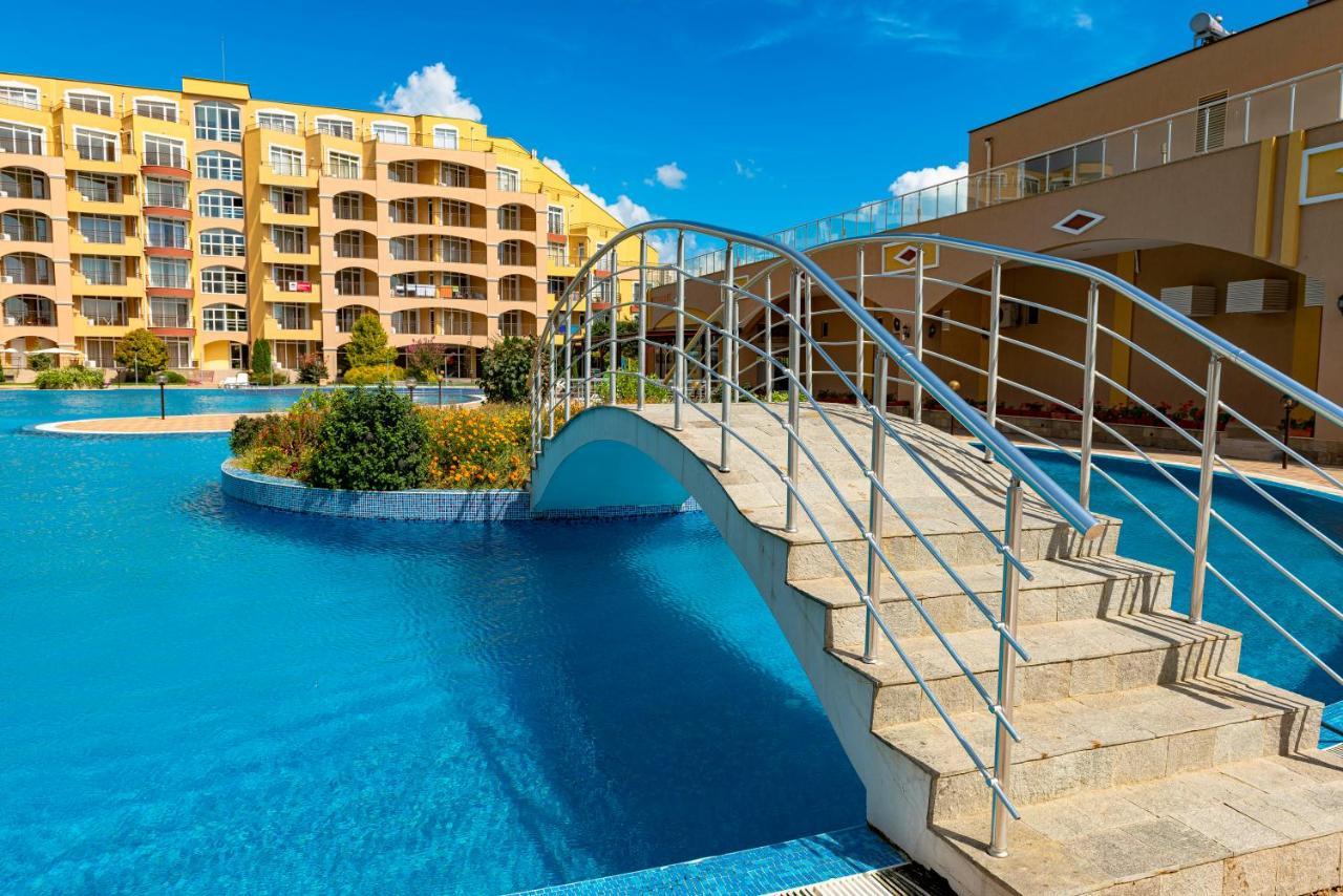 Menada Grand Resort Apartments Aheloy Exterior photo
